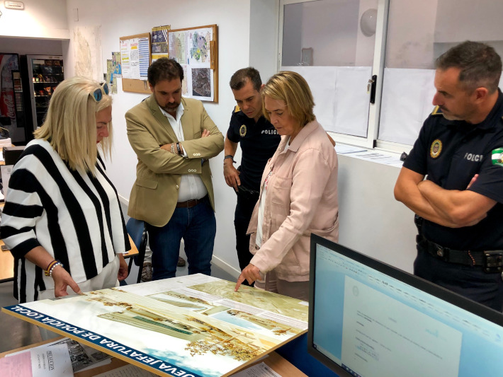 La alcaldesa anuncia que las obras de la nueva Jefatura darán comienzo antes de que finalice este año